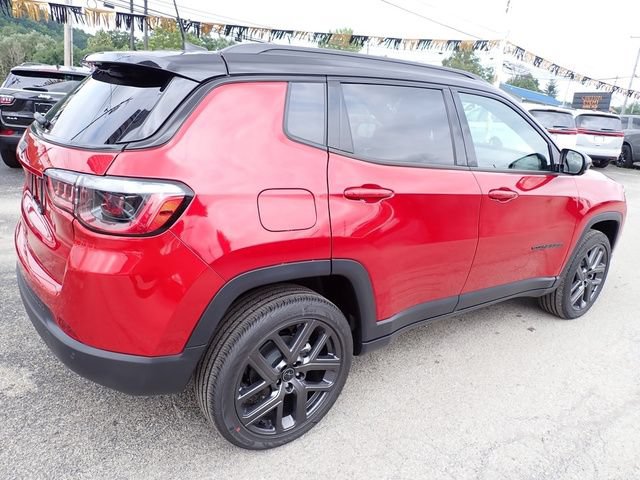 New 2026 Jeep Compass Limited w/ Sun, Sound & Navigation Group AWD/4WD image 7
