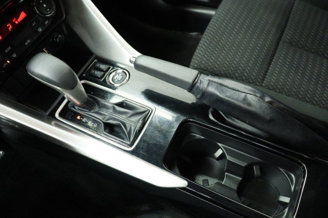 Used 2023 Mitsubishi Eclipse Cross LE AWD/4WD image 18