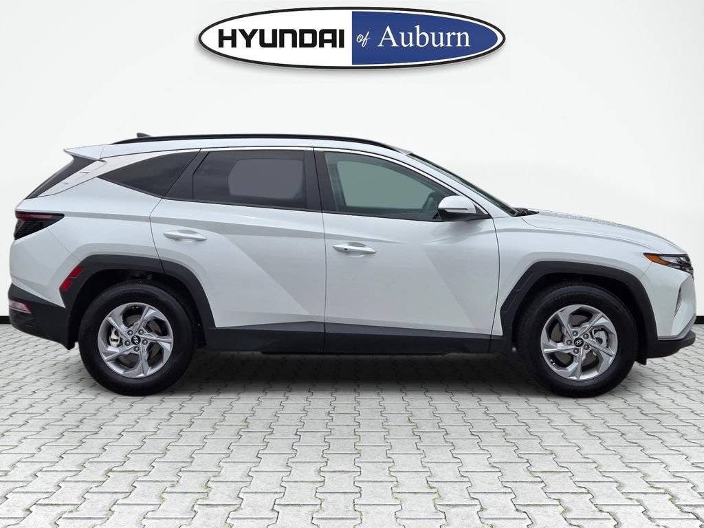Used 2022 Hyundai Tucson SEL FWD image 4