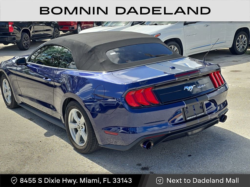 Used 2020 Ford Mustang Convertible image 3