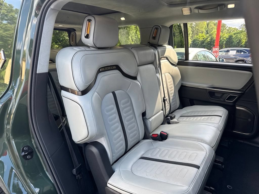 Used 2024 Rivian R1S Adventure AWD/4WD image 8