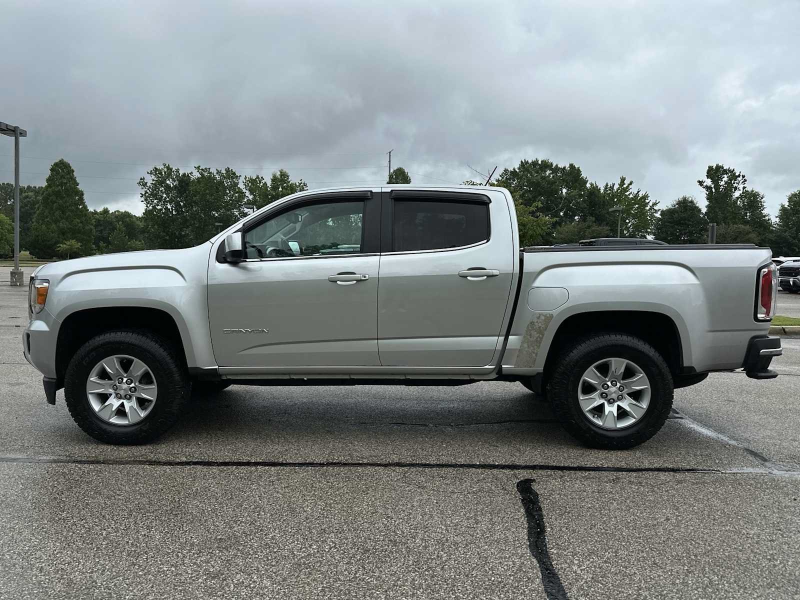 Used 2015 GMC Canyon SLE w/ SLE Convenience Package RWD image 11