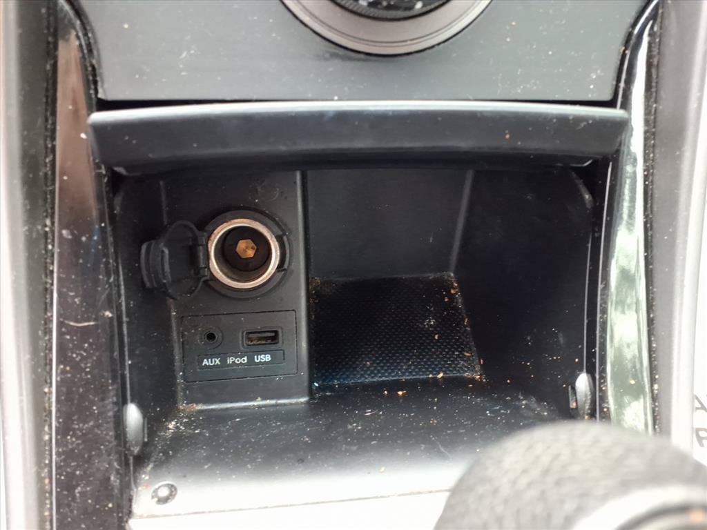 Used 2013 Hyundai Elantra GLS w/ Preferred Pkg FWD image 12