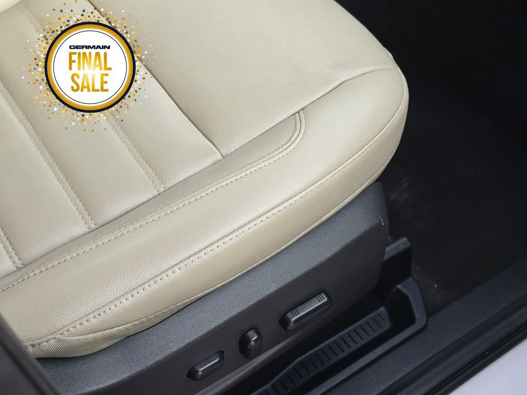 Used 2017 Ford Escape Titanium image 25