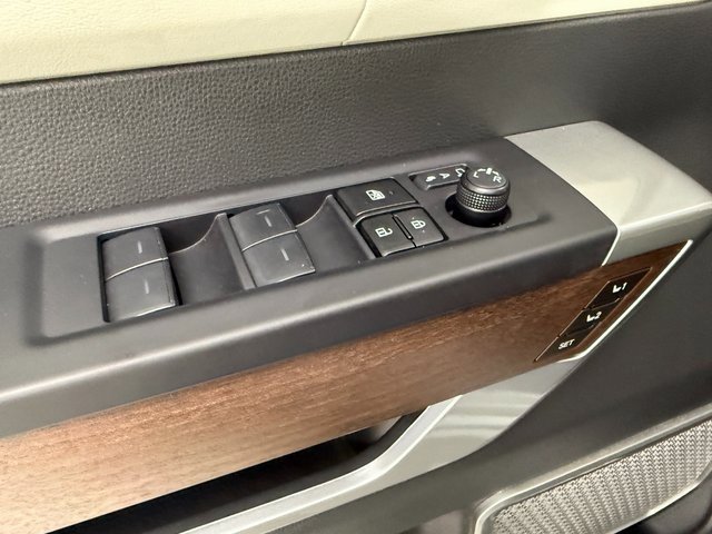 Used 2024 Toyota Sequoia Capstone image 27