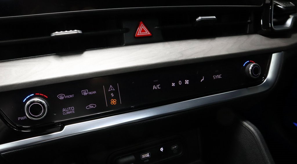 Used 2023 Kia Sportage X-Line w/ X-Line Premium Package image 31