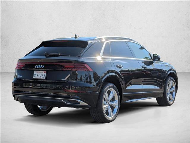 Used 2023 Audi Q8 Premium w/ Convenience Package image 5