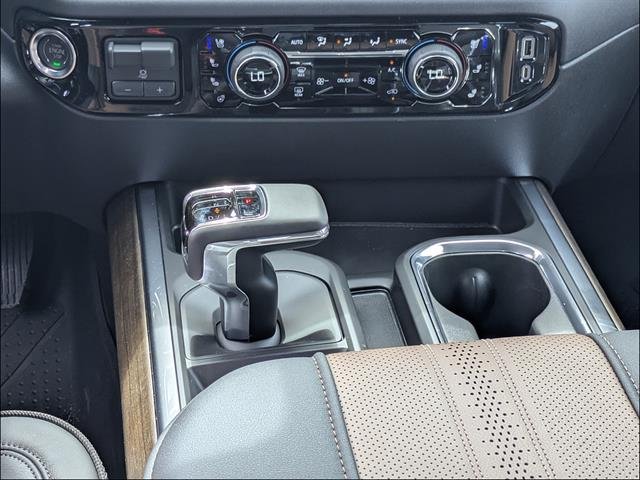 New 2026 Chevrolet Silverado 1500 High Country AWD/4WD image 28
