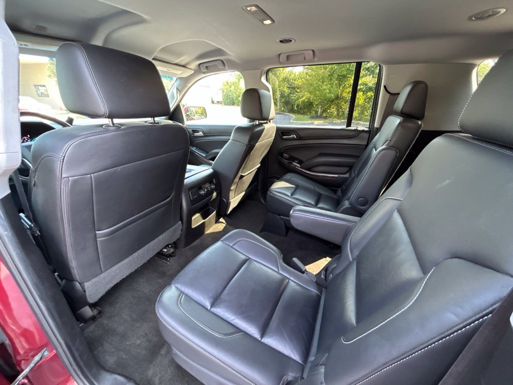 Used 2017 Chevrolet Suburban LT w/ Luxury Package AWD/4WD image 30