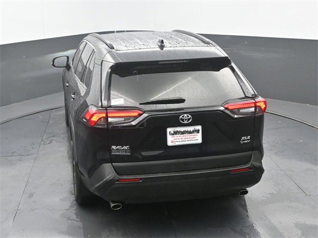 Used 2025 Toyota RAV4 XLE Premium image 30