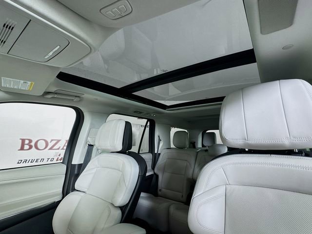 New 2025 Lincoln Navigator Reserve image 23