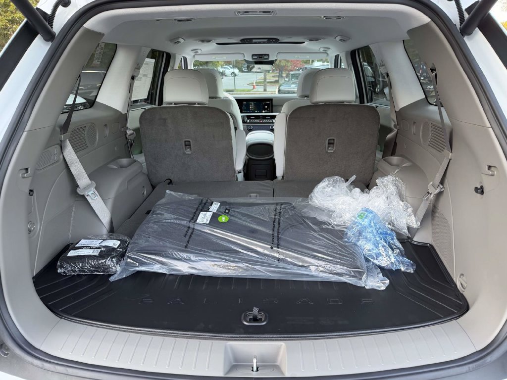 New 2027 Hyundai Palisade SEL Premium AWD/4WD image 11