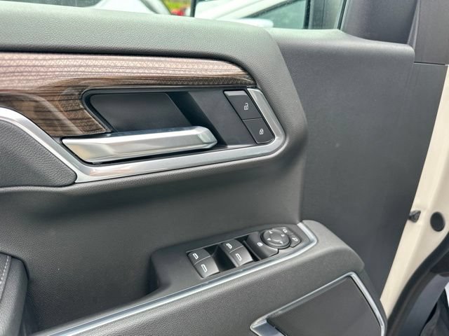 New 2026 Chevrolet Silverado 1500 RST AWD/4WD image 9