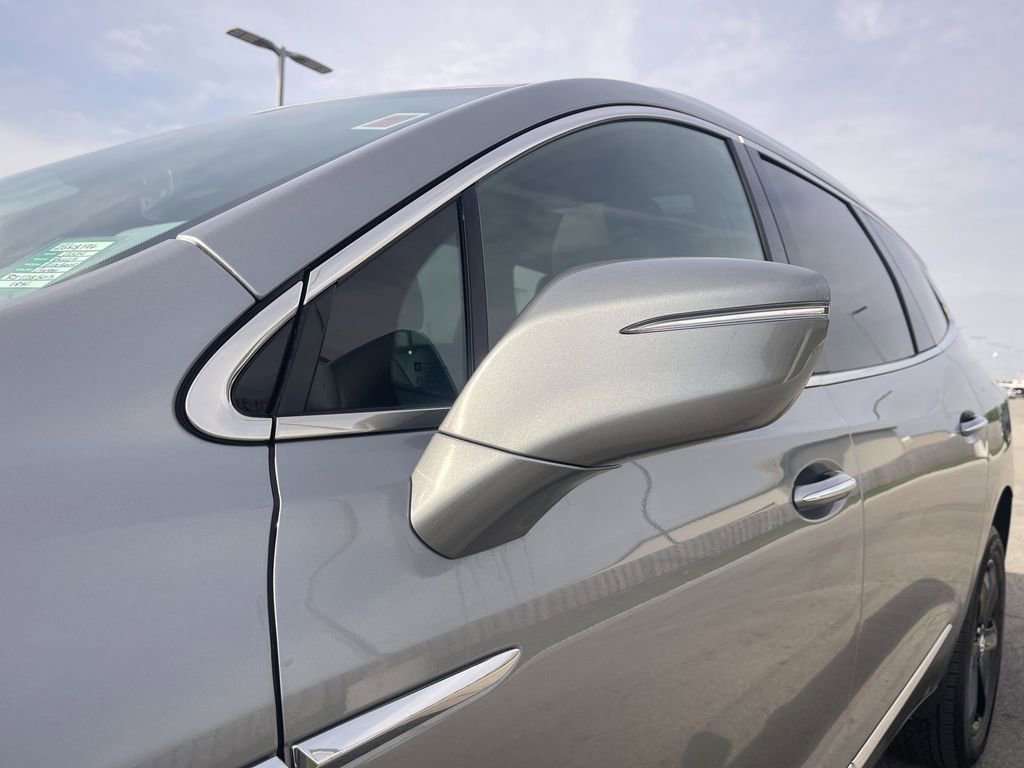 Used 2024 Buick Enclave Essence w/ Experience Buick Package image 11