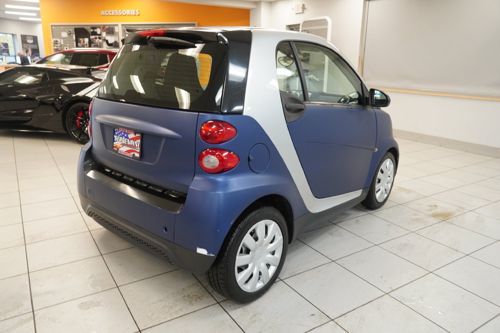 Used 2015 smart fortwo pure RWD image 6