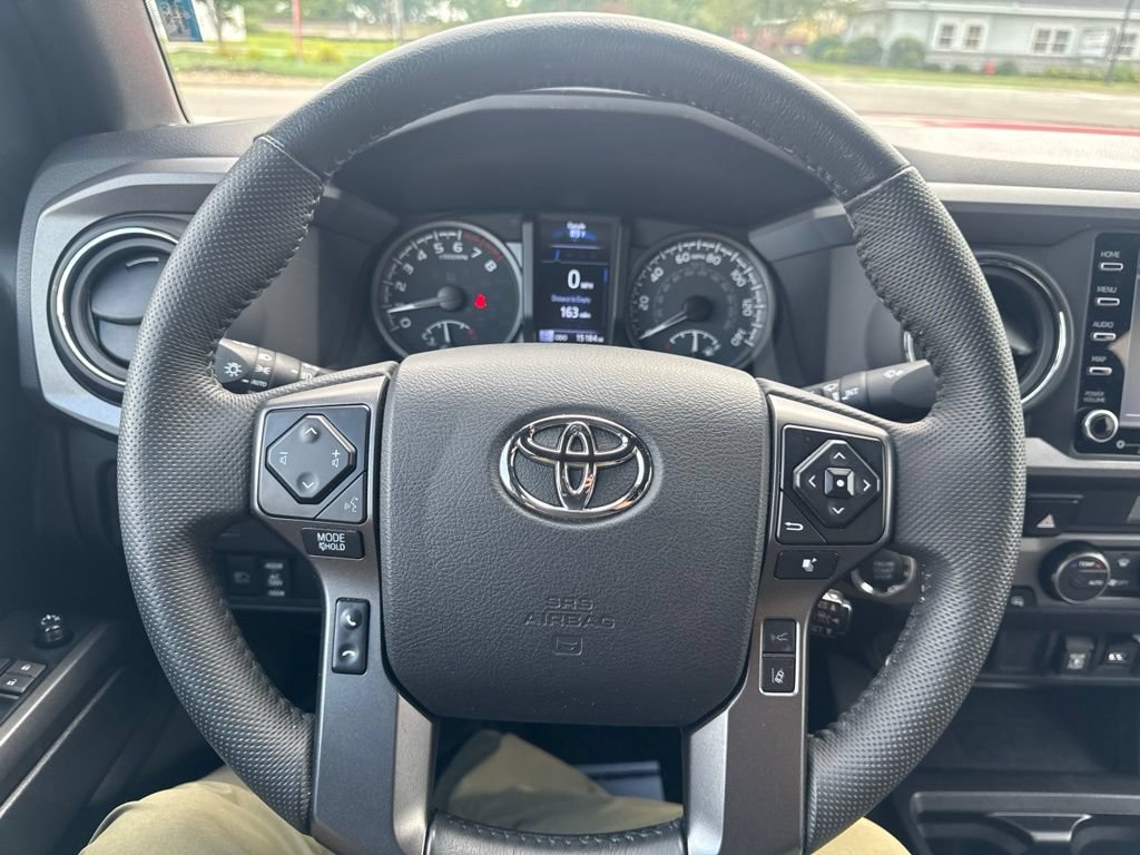 Used 2023 Toyota Tacoma TRD Off-Road AWD/4WD image 19
