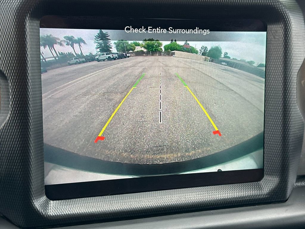 Used 2020 Jeep Wrangler Unlimited Sahara image 19