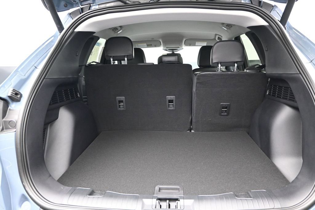 New 2026 Ford Escape SE FWD image 19