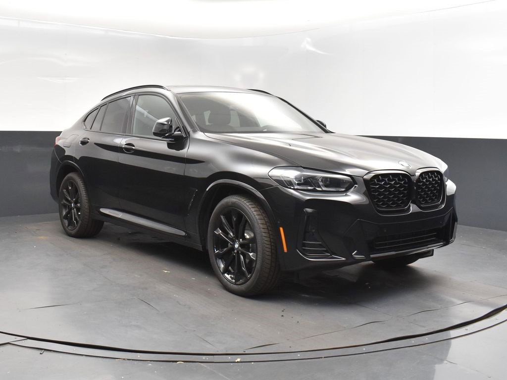 New 2025 BMW X4 xDrive30i