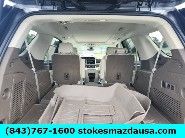 Used 2021 GMC Yukon Denali w/ Denali Premium Package image 37