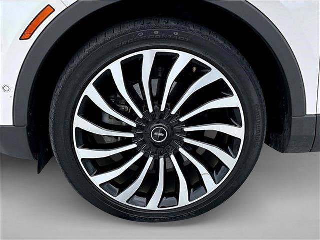 Used 2019 Lincoln Nautilus Black Label AWD/4WD image 10