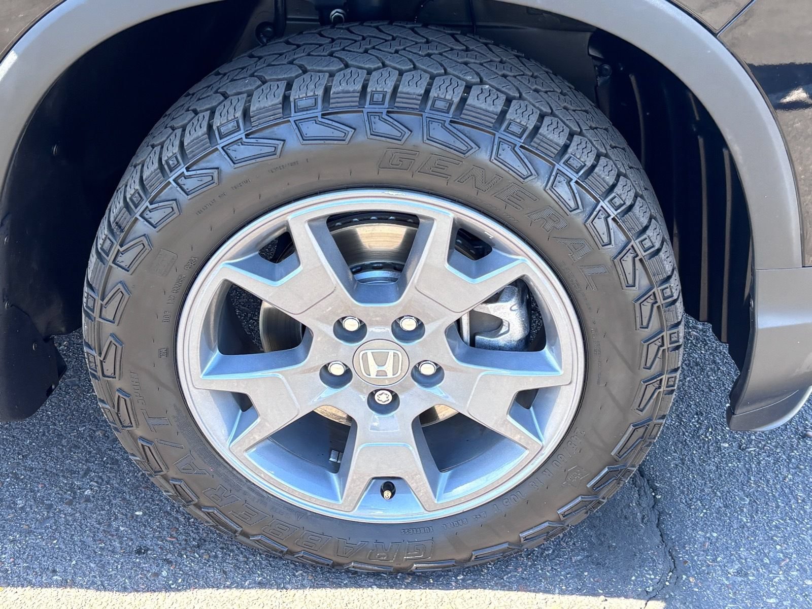 Certified 2025 Honda Passport TrailSport image 11
