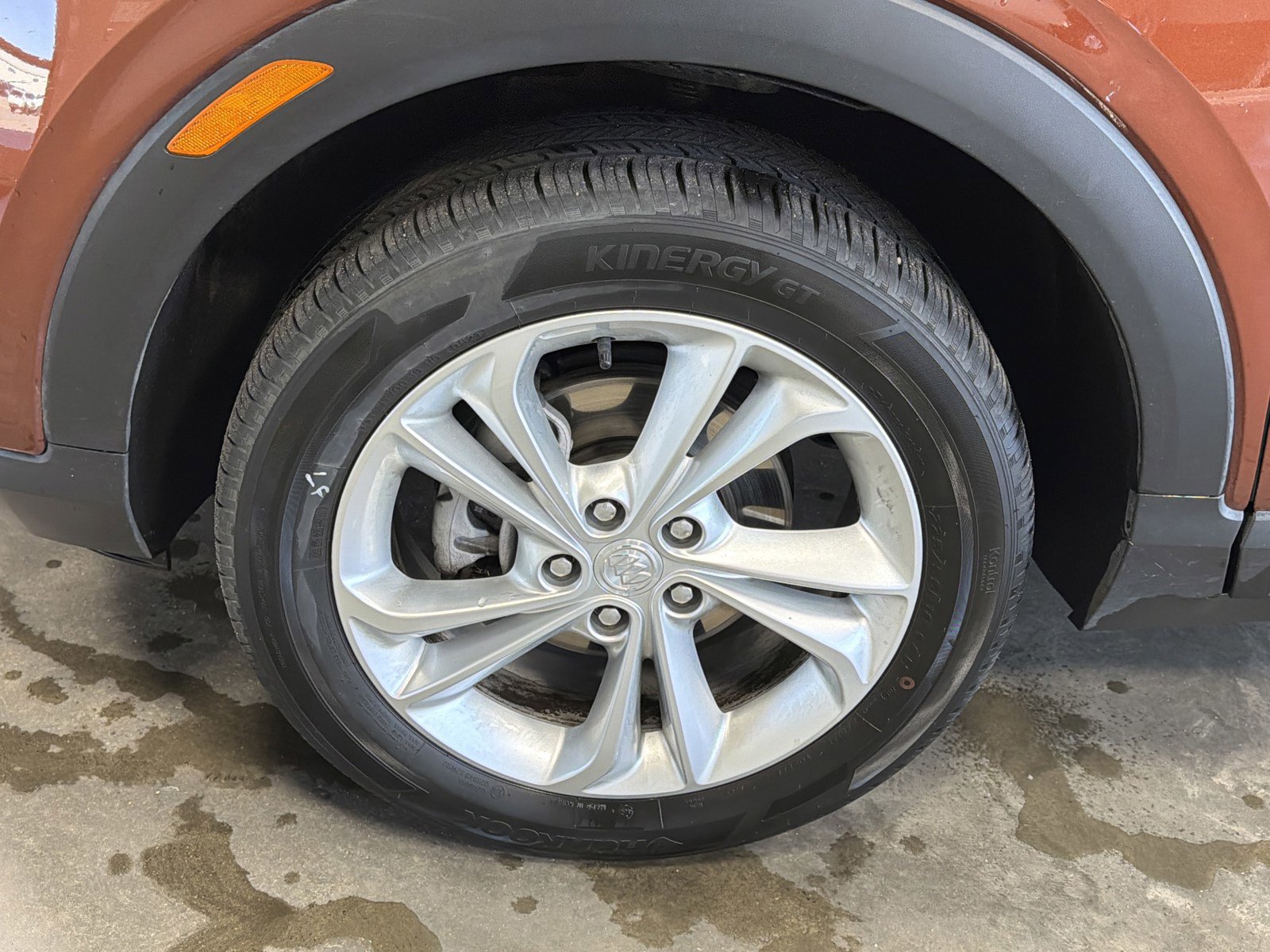 Used 2021 Buick Encore GX Preferred w/ Cold Weather Comfort Package image 9