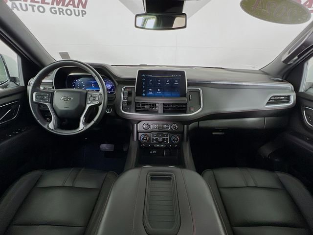 Used 2024 Chevrolet Suburban RST w/ Luxury Package image 24