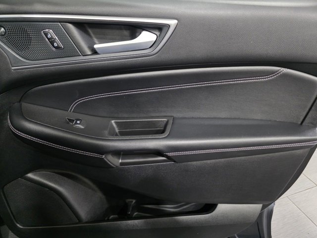 Used 2024 Ford Edge Titanium w/ Equipment Group 301A image 13