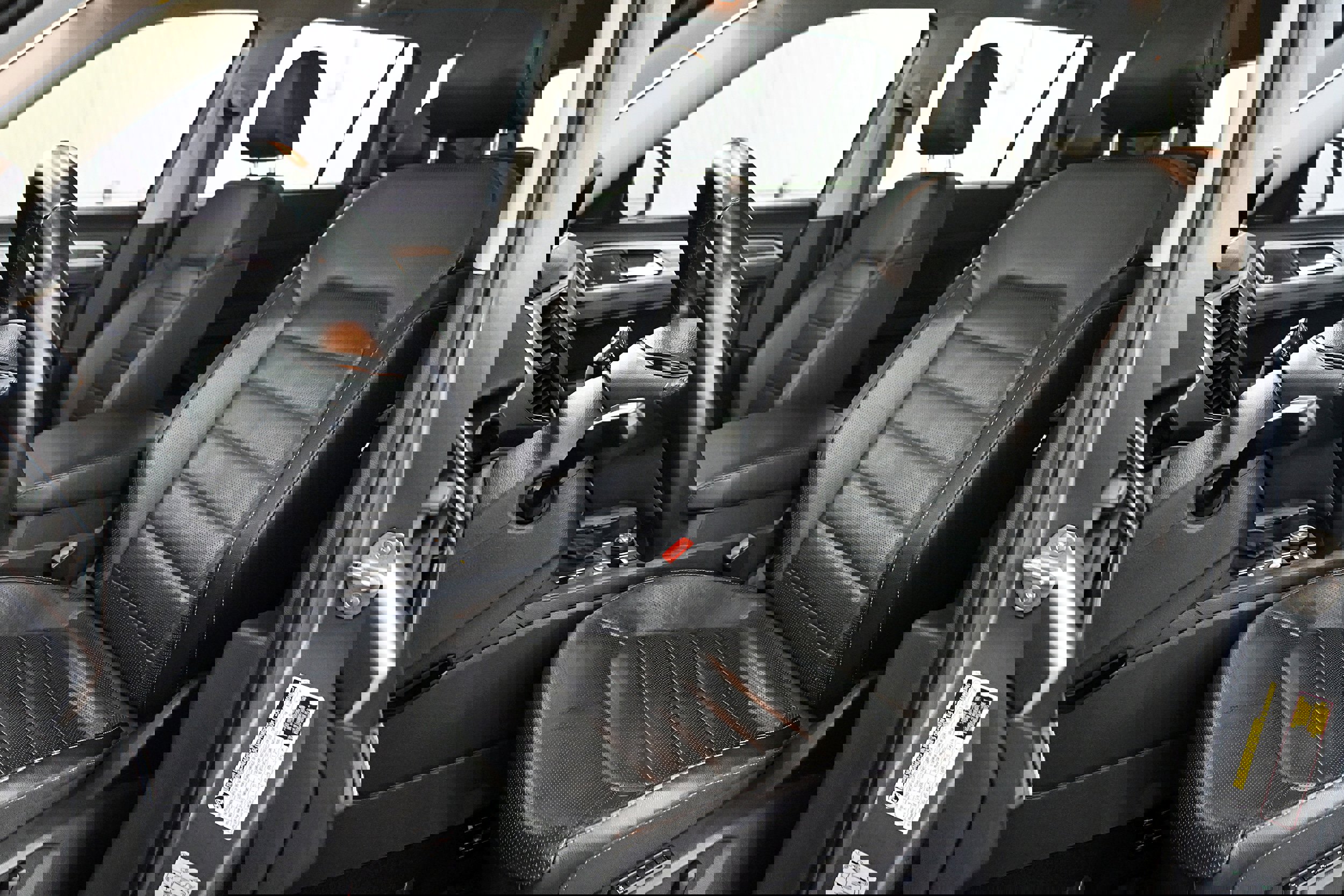 Used 2019 Volkswagen Atlas SEL Premium image 6