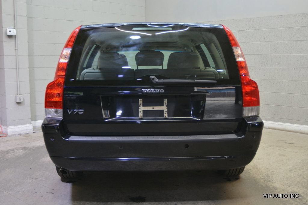 Used 2007 Volvo V70 2.4 FWD image 7