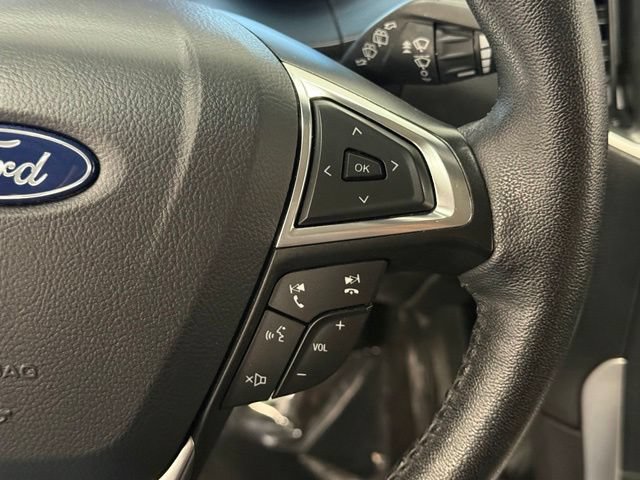 Used 2024 Ford Edge SEL AWD/4WD image 13