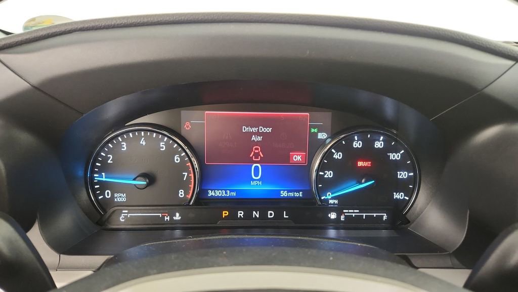 Used 2023 Ford Explorer XLT w/ Equipment Group 202A AWD/4WD image 11
