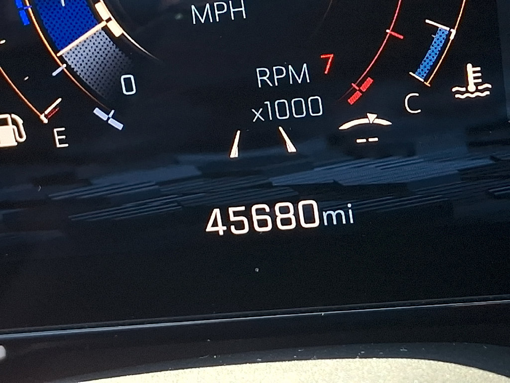Used 2025 Chevrolet Tahoe Z71 AWD/4WD image 19