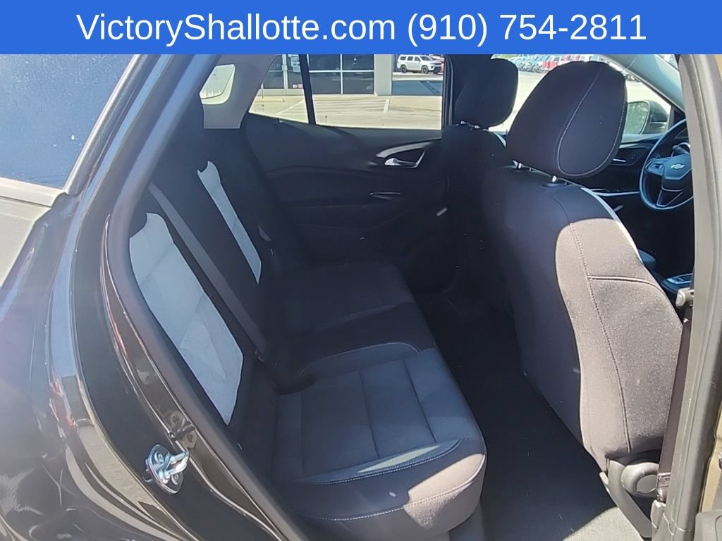 Used 2024 Chevrolet Trax LS FWD image 31