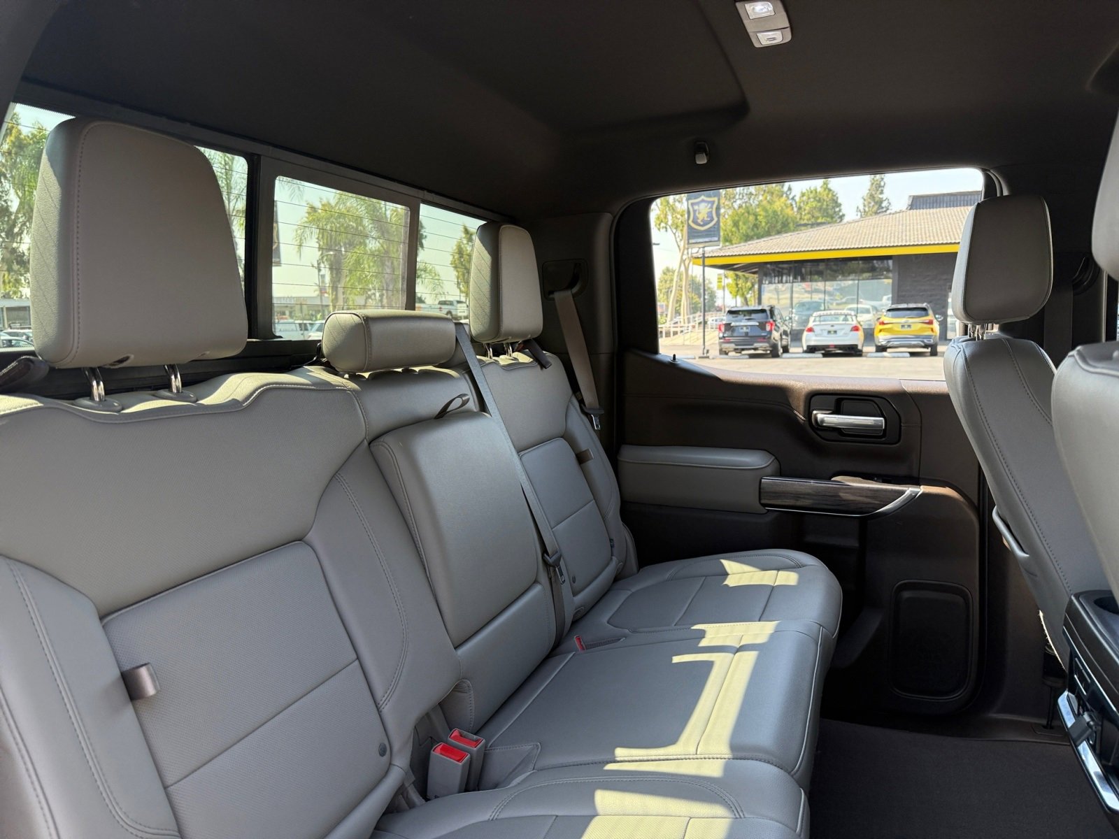 Used 2020 Chevrolet Silverado 1500 LTZ w/ LTZ Plus Package image 19