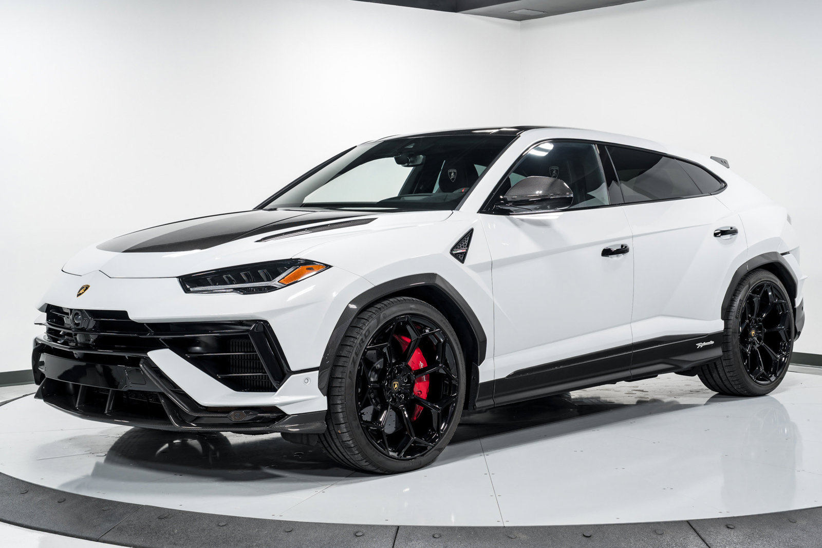Used 2024 Lamborghini Urus Performante AWD/4WD image 7