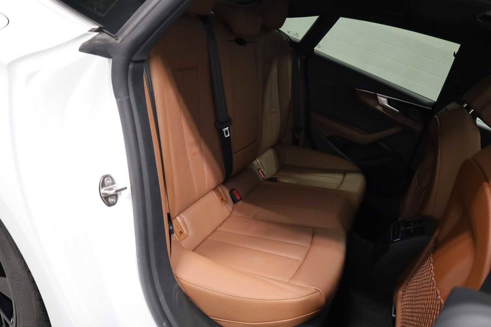 Used 2022 Audi A5 2.0T Premium image 34