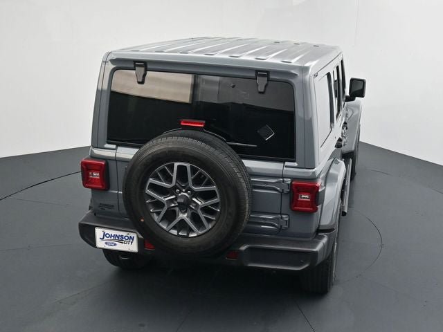 Used 2024 Jeep Wrangler Unlimited Sahara w/ Safety Group AWD/4WD image 35