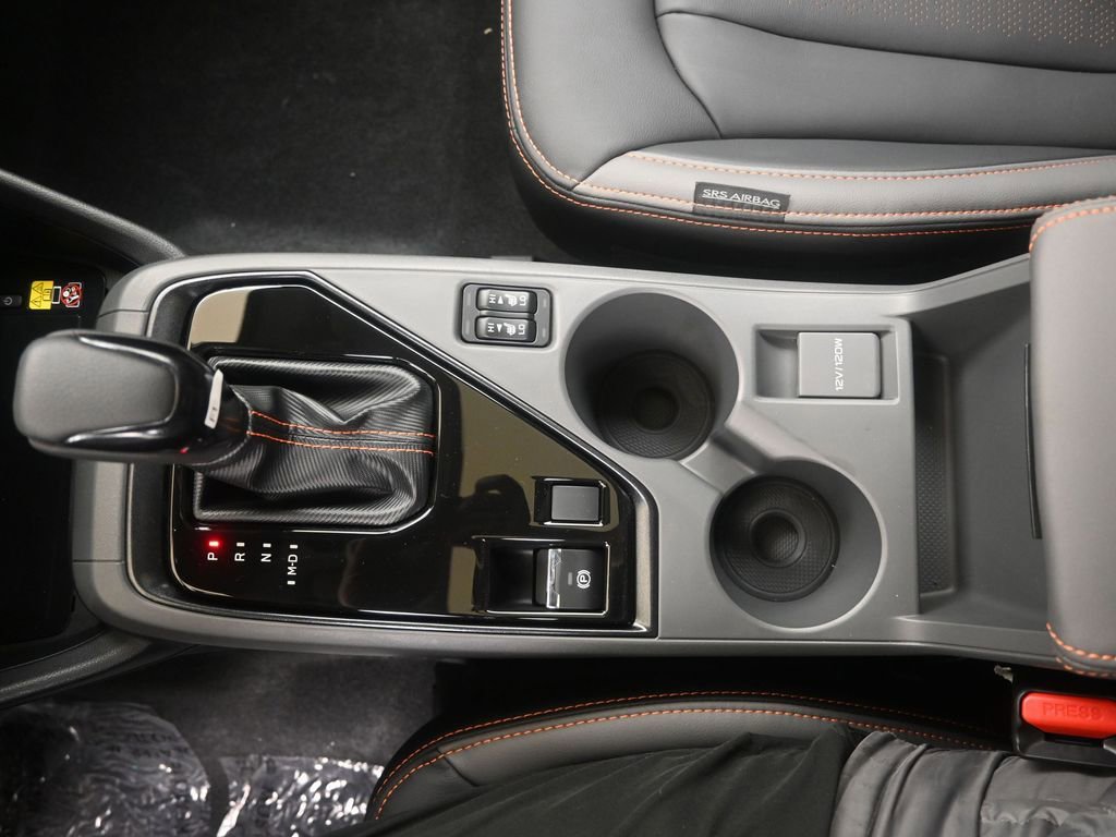 Used 2025 Subaru Crosstrek 2.5i Limited w/ Crosstrek Mirror Package image 32