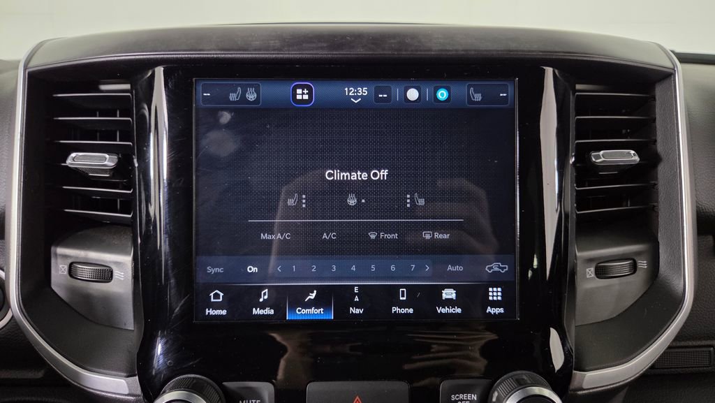 Used 2023 RAM 1500 Big Horn image 24