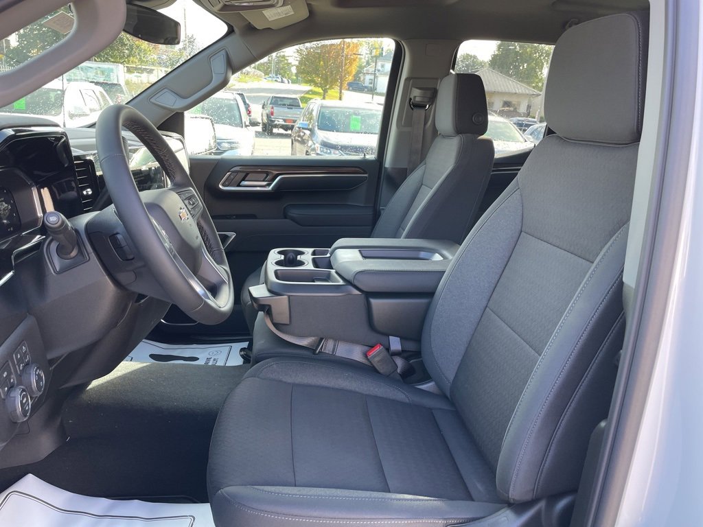 New 2026 Chevrolet Silverado 1500 LT w/ Safety Package image 3