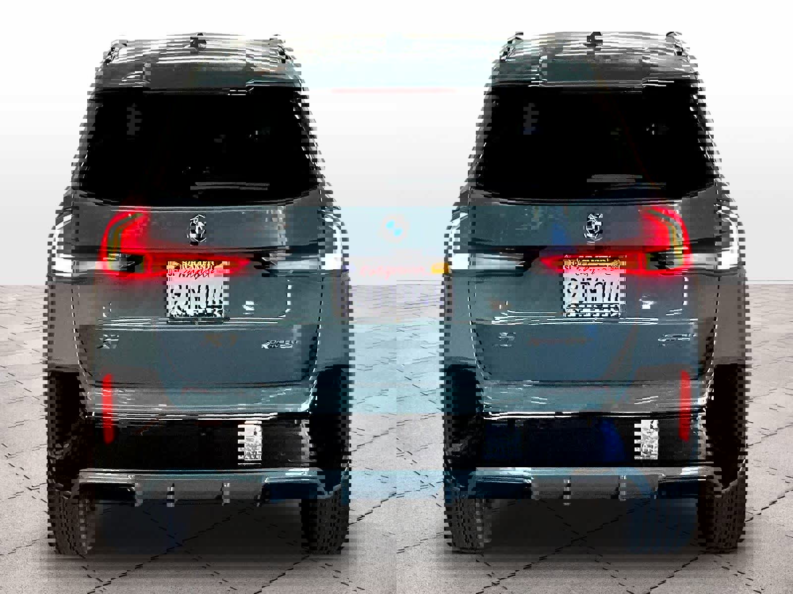 Certified 2023 BMW X1 xDrive28i w/ M Sport Package image 6