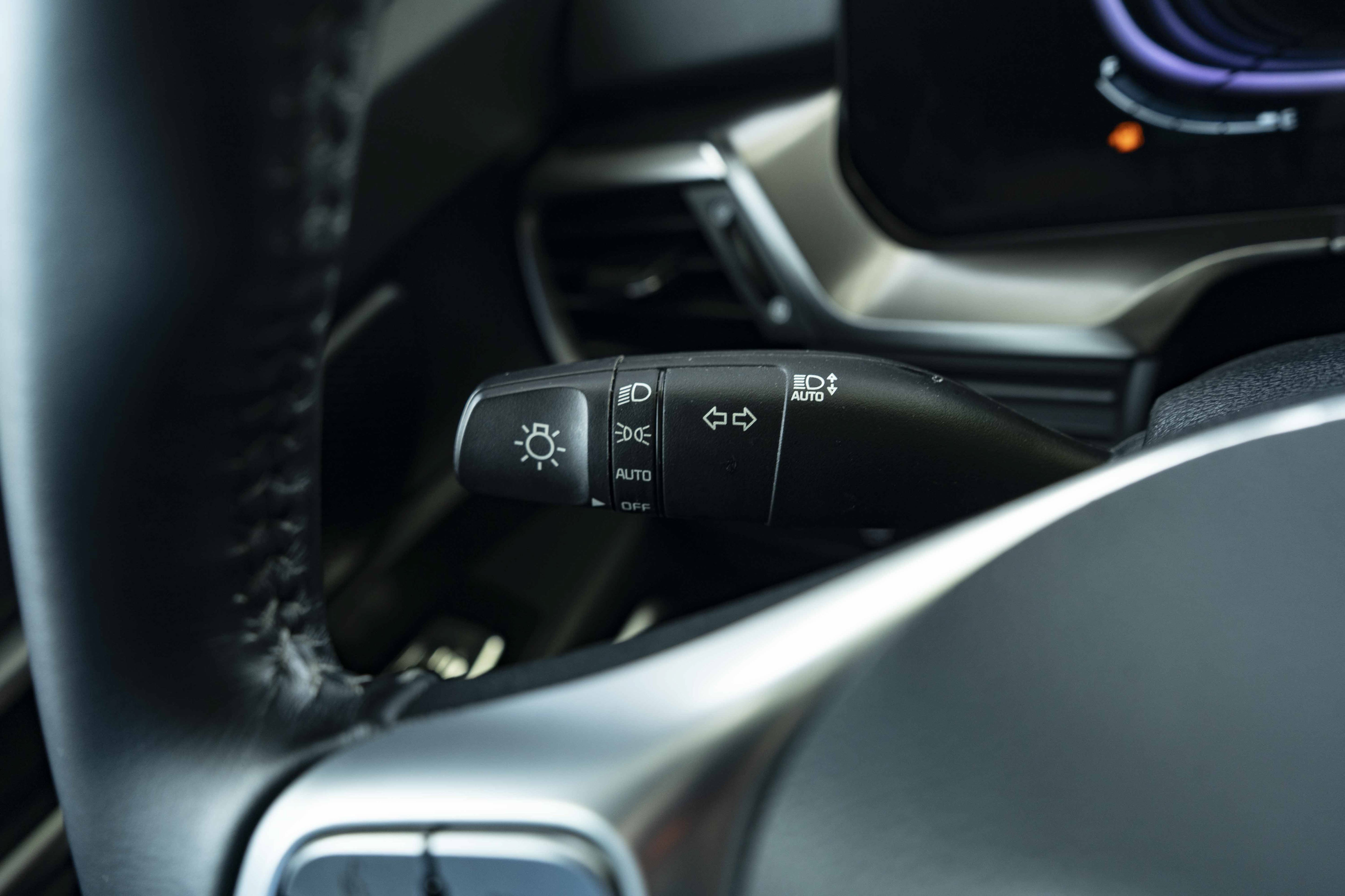Used 2025 Kia Telluride S FWD image 24