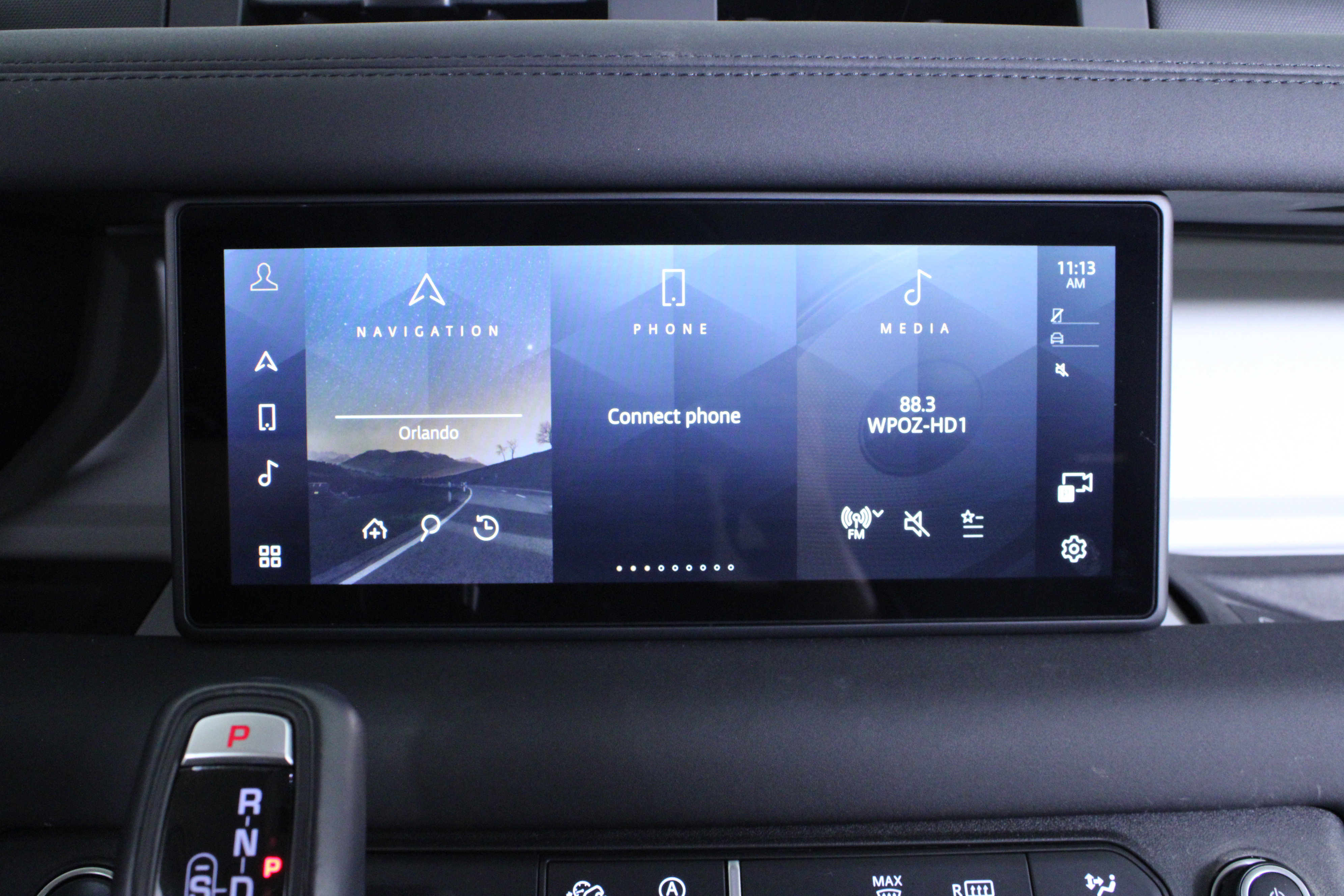 Used 2024 Land Rover Defender 110 S image 26