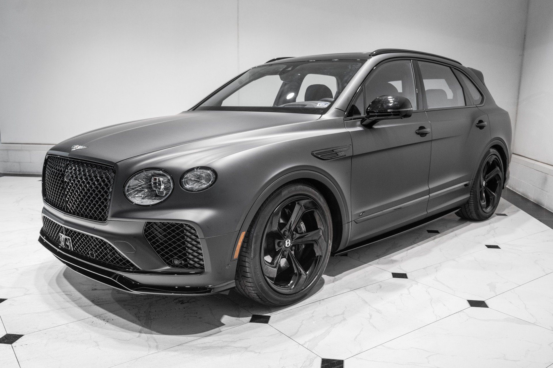 New 2024 Bentley Bentayga AWD/4WD image 9