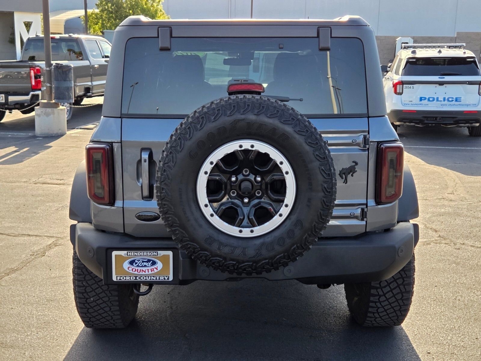 Certified 2022 Ford Bronco Outer Banks w/ Sasquatch Package AWD/4WD image 5