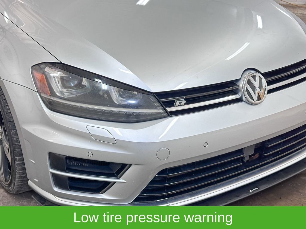 Used 2016 Volkswagen Golf 4-Door image 15