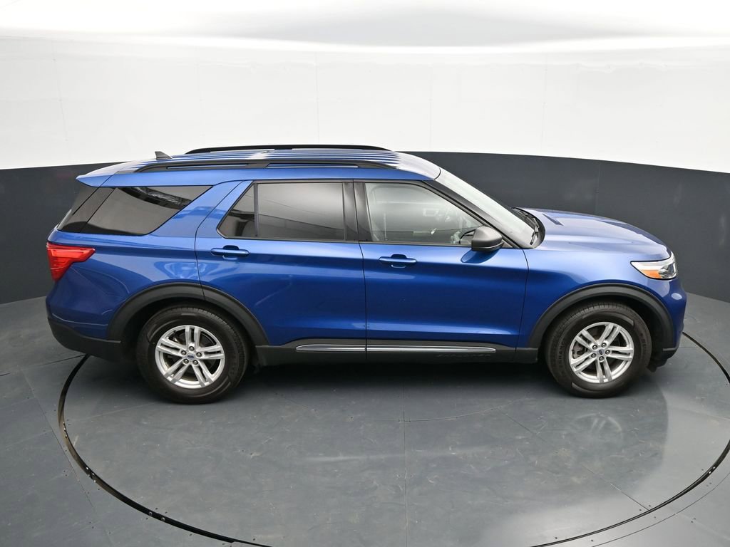 Used 2022 Ford Explorer XLT w/ Equipment Group 202A RWD image 41