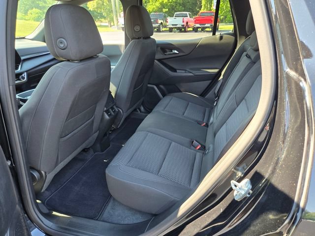 Used 2025 Chevrolet Equinox LT AWD/4WD image 16
